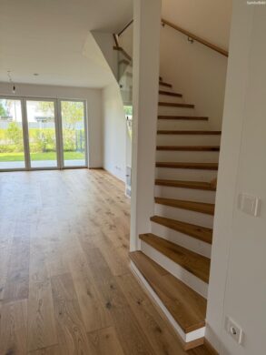 LEBEN IM ZENTRUM VON VILLACH. „WOHNERLEBNIS WOHNGLÜCK IN ABSOLUTER RUHELAGE“. Top7, 9500 Villach, Maisonettewohnung